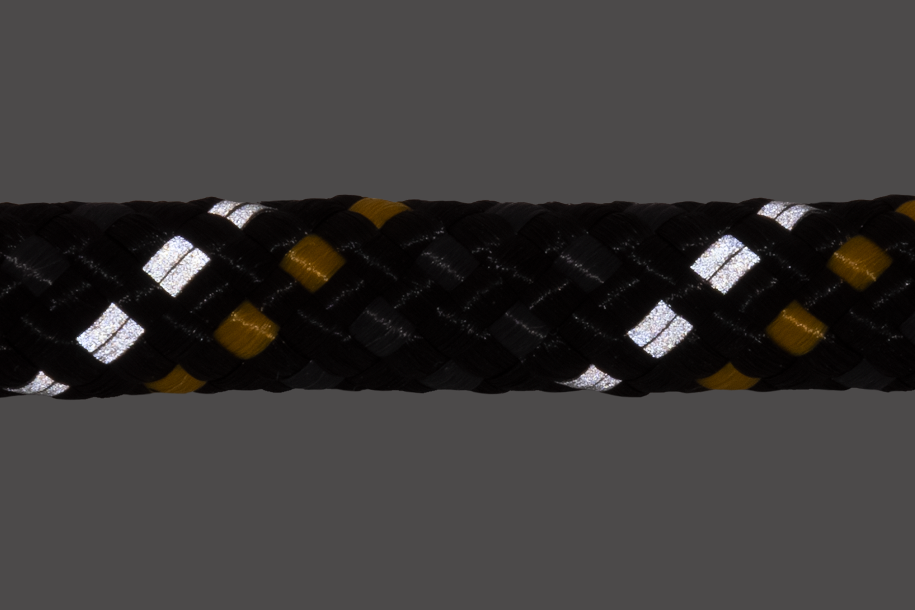 25603-Knot-A-Collar-Obsidian-Black-Reflective-SMALL.png